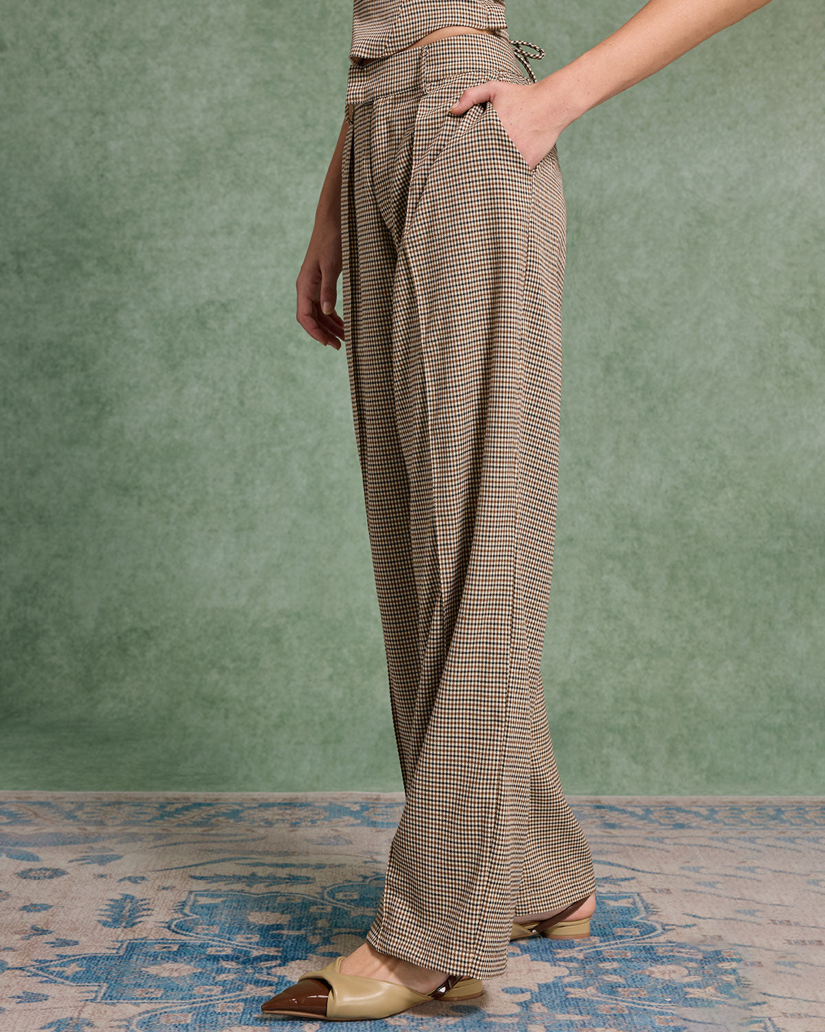 Kahverengi Kareli Düz Pantolon