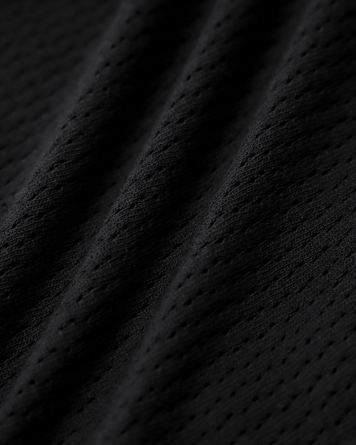 Siyah V Yaka Düğmeli Pointelle Örgü Tişört