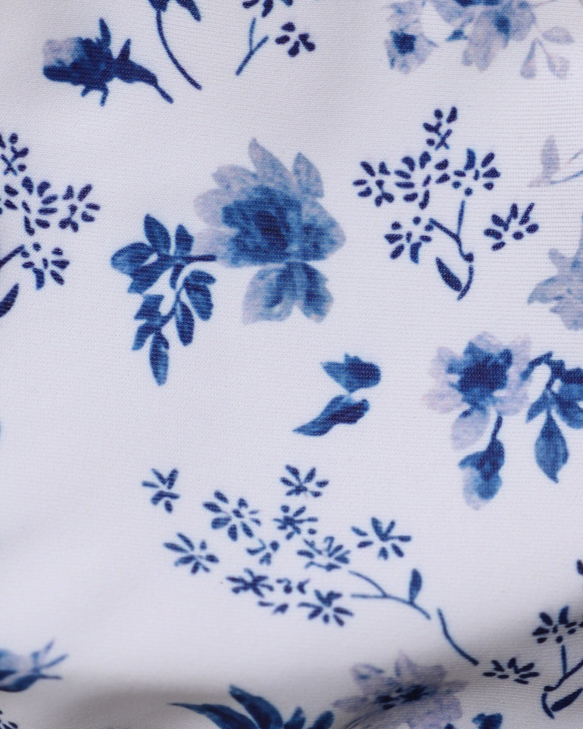 Beyaz Çiçekli Bağcıklı Üçgen Bikini Takımı