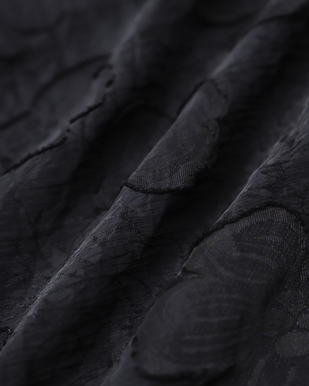 Siyah Kare Yaka Kabarık Kollu Midi Elbise