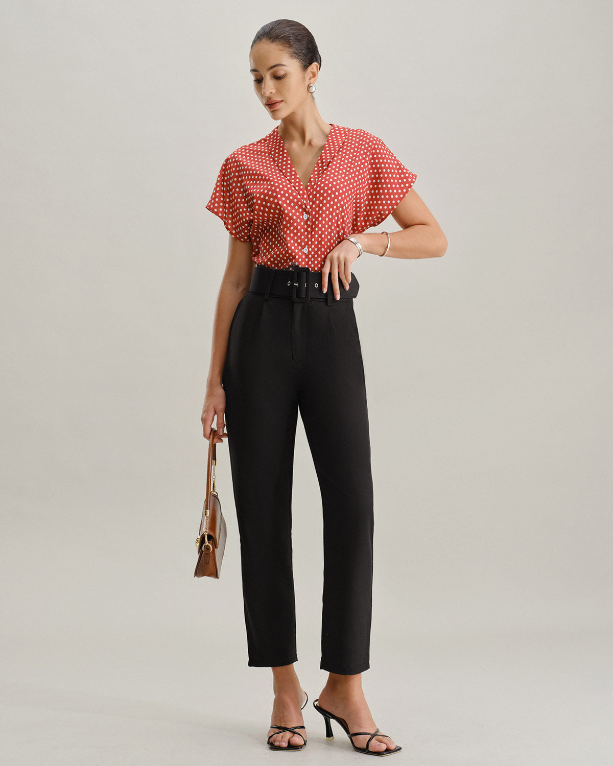 Siyah Düz Paça Pantolon