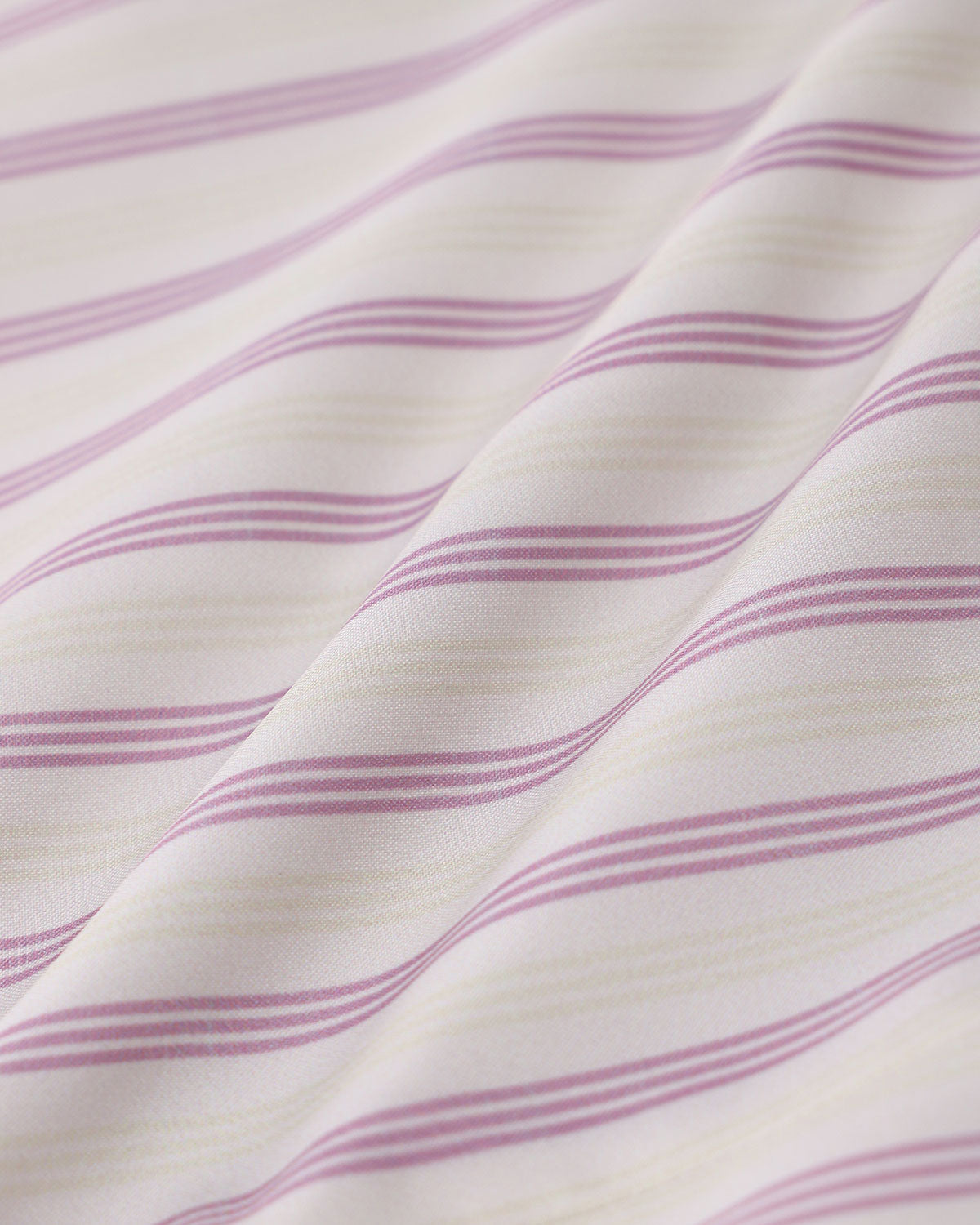 Pembe Çizgili Cepli Şort