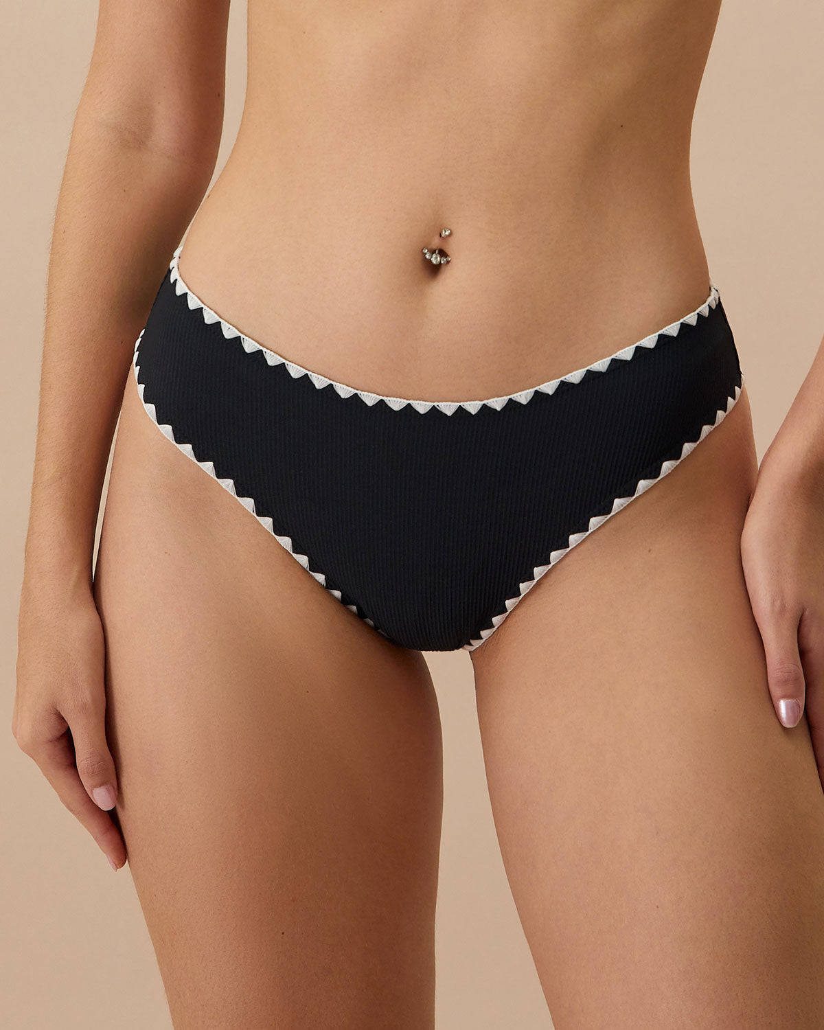 Siyah Kontrast Fitilli Bikini Altı