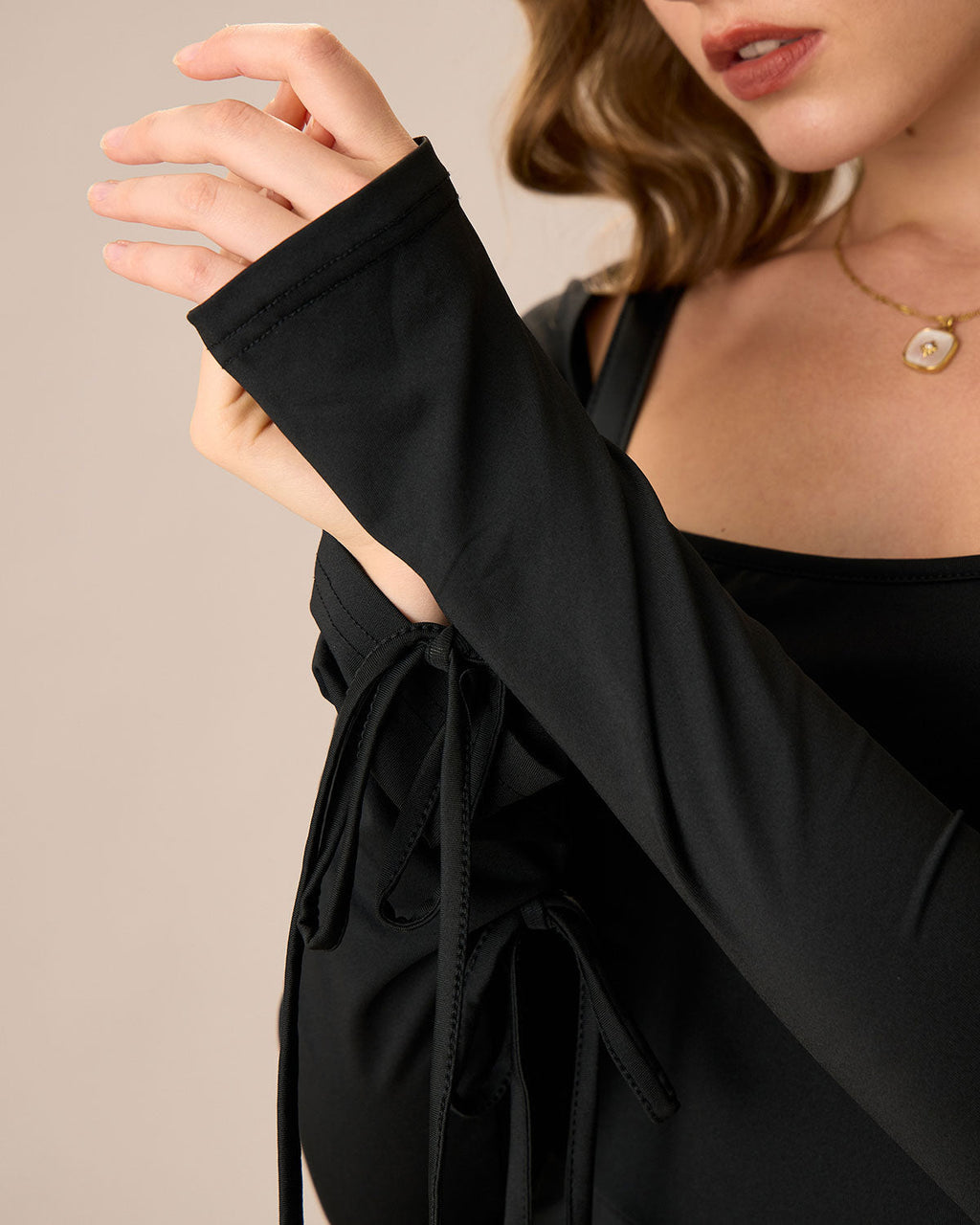 Kadın Siyah Kare Yaka Uzun Kollu Mini Elbise