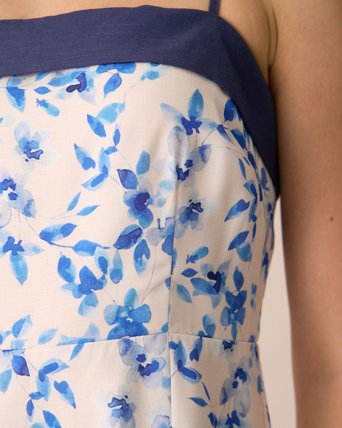 Kadın Mavi Çiçekli Slip Mini Elbise