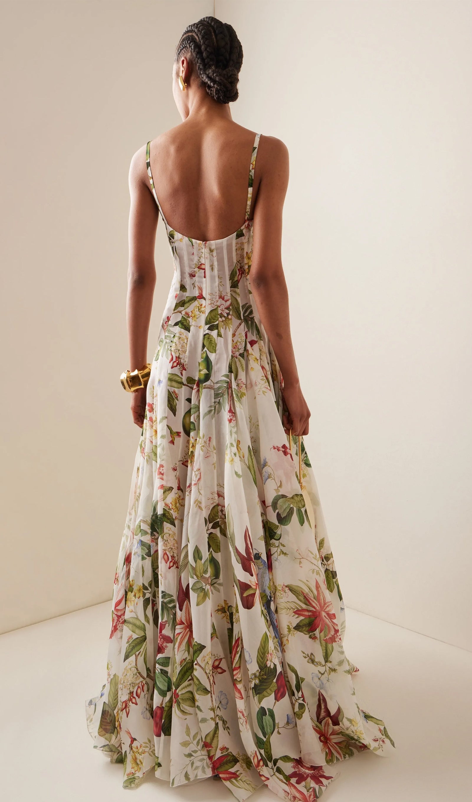 Çiçekli Büzgülü Çiçek Ve Fauna Uzun Elbise