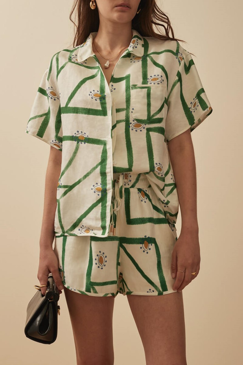 İnce Baskılı Gömlek Şort Takımı