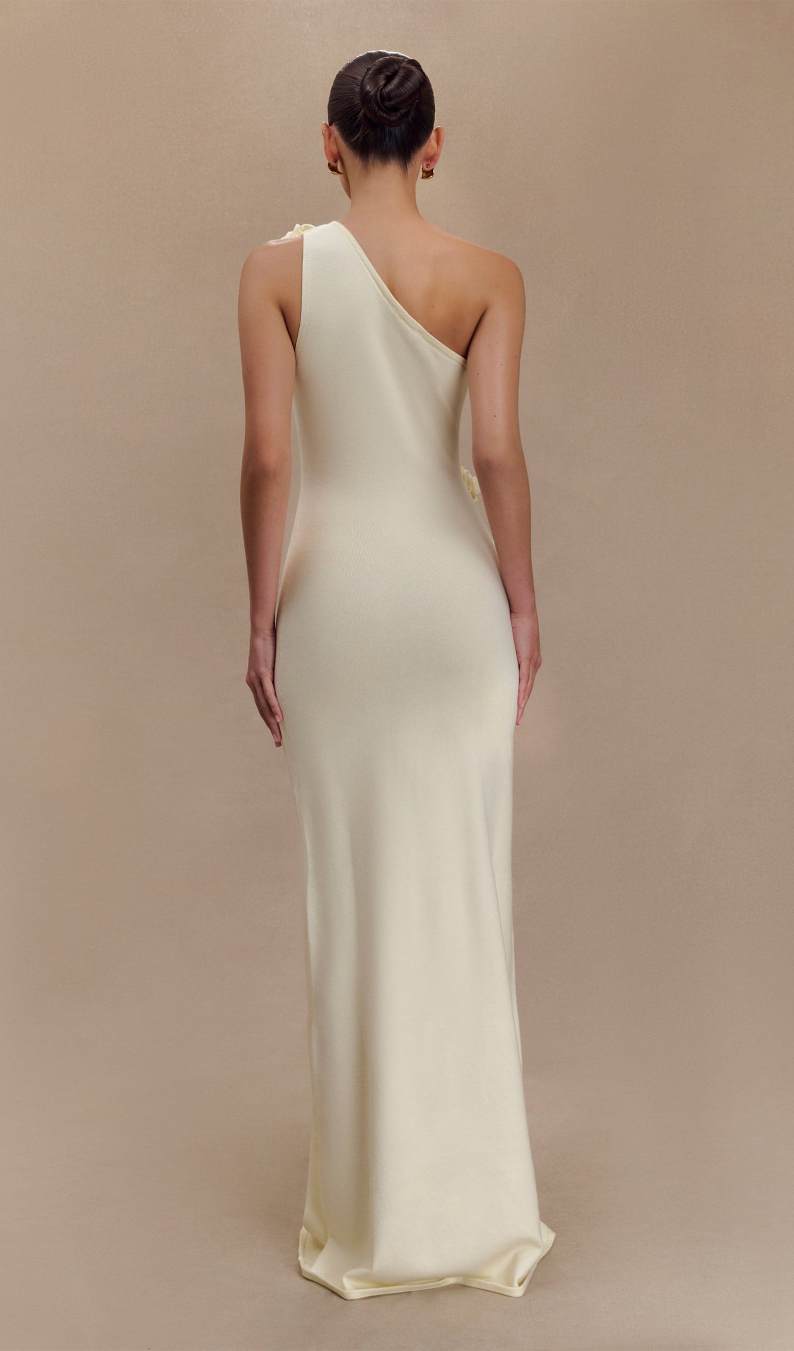 Tek Omuzlu Çiçekli Örme Uzun Elbise