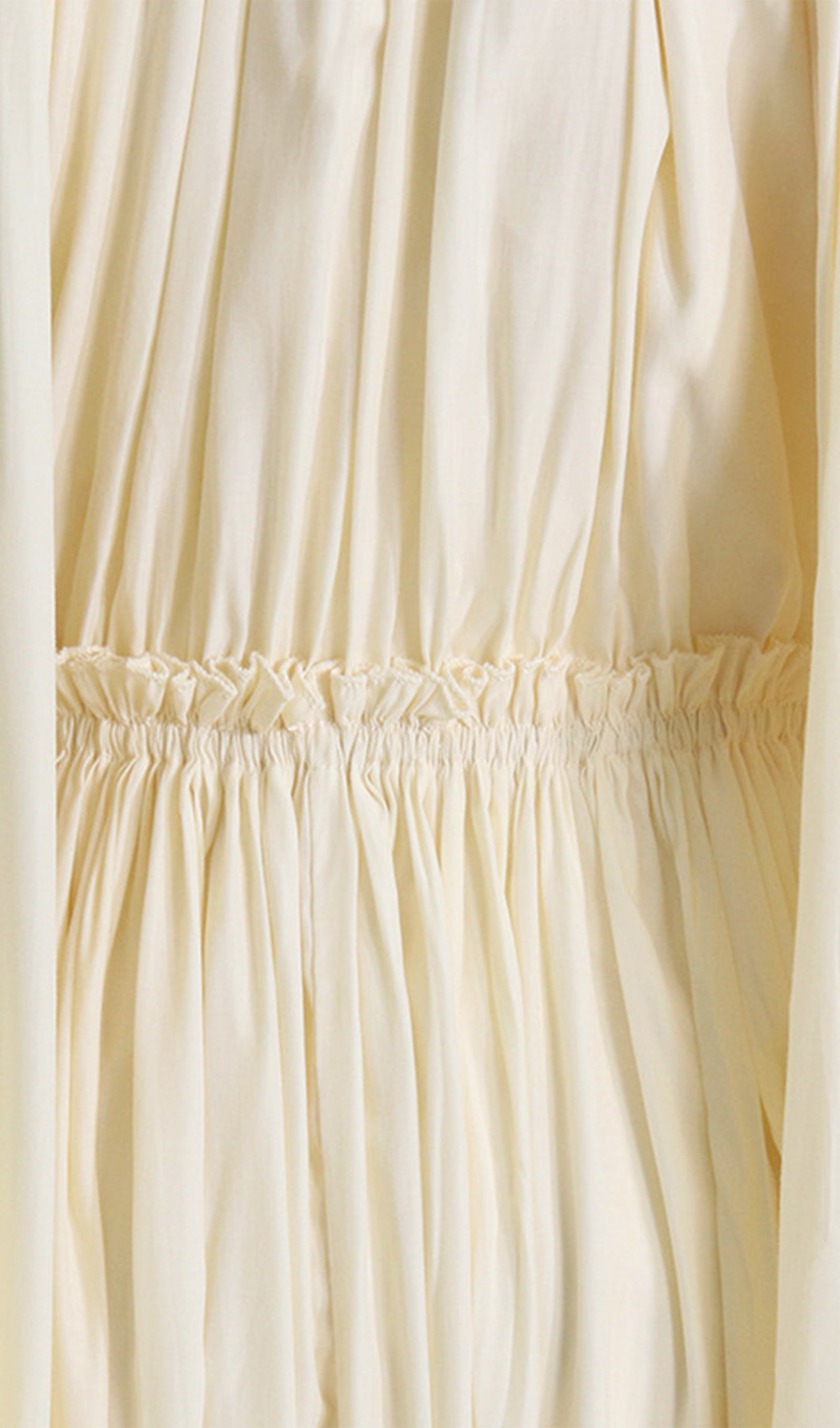 Pelerin Kollu Pileli Bol Midi Elbise