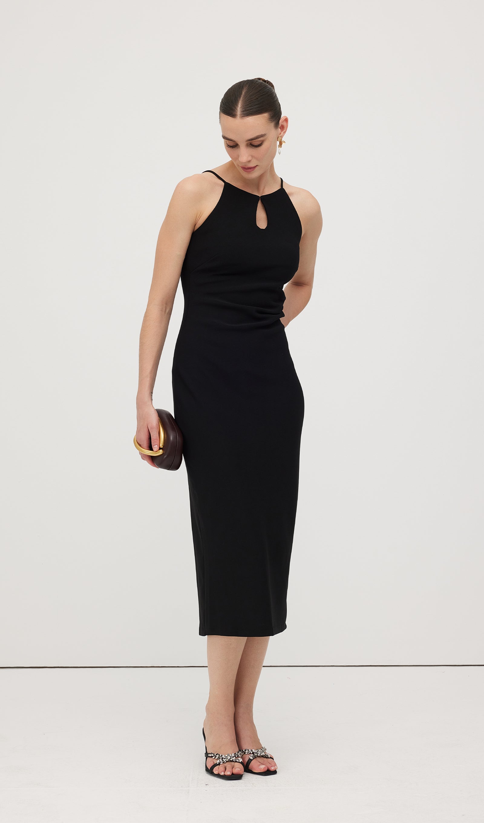 Düz Anahtar Deliği Kesimli Midi Elbise