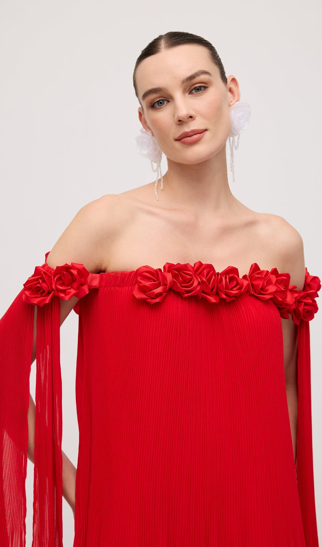 Omuz Açık Drapeli Uzun Elbise