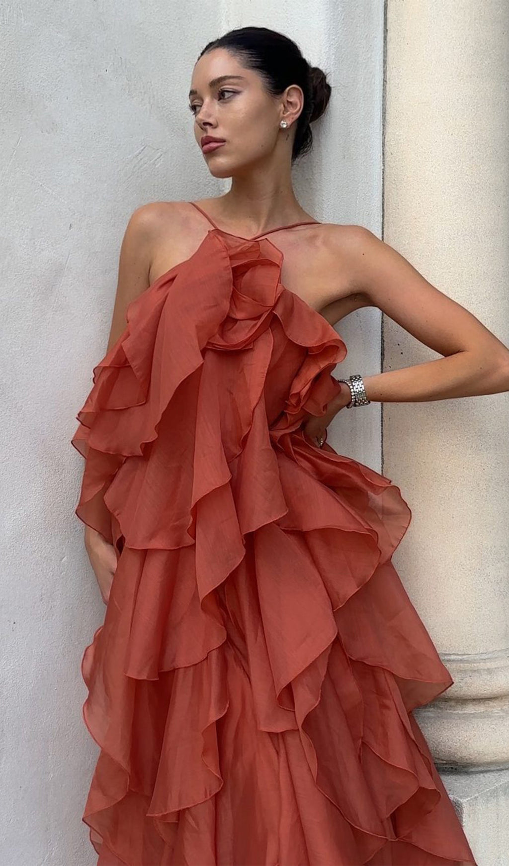 Askılı Katmanlı Uzun Elbise