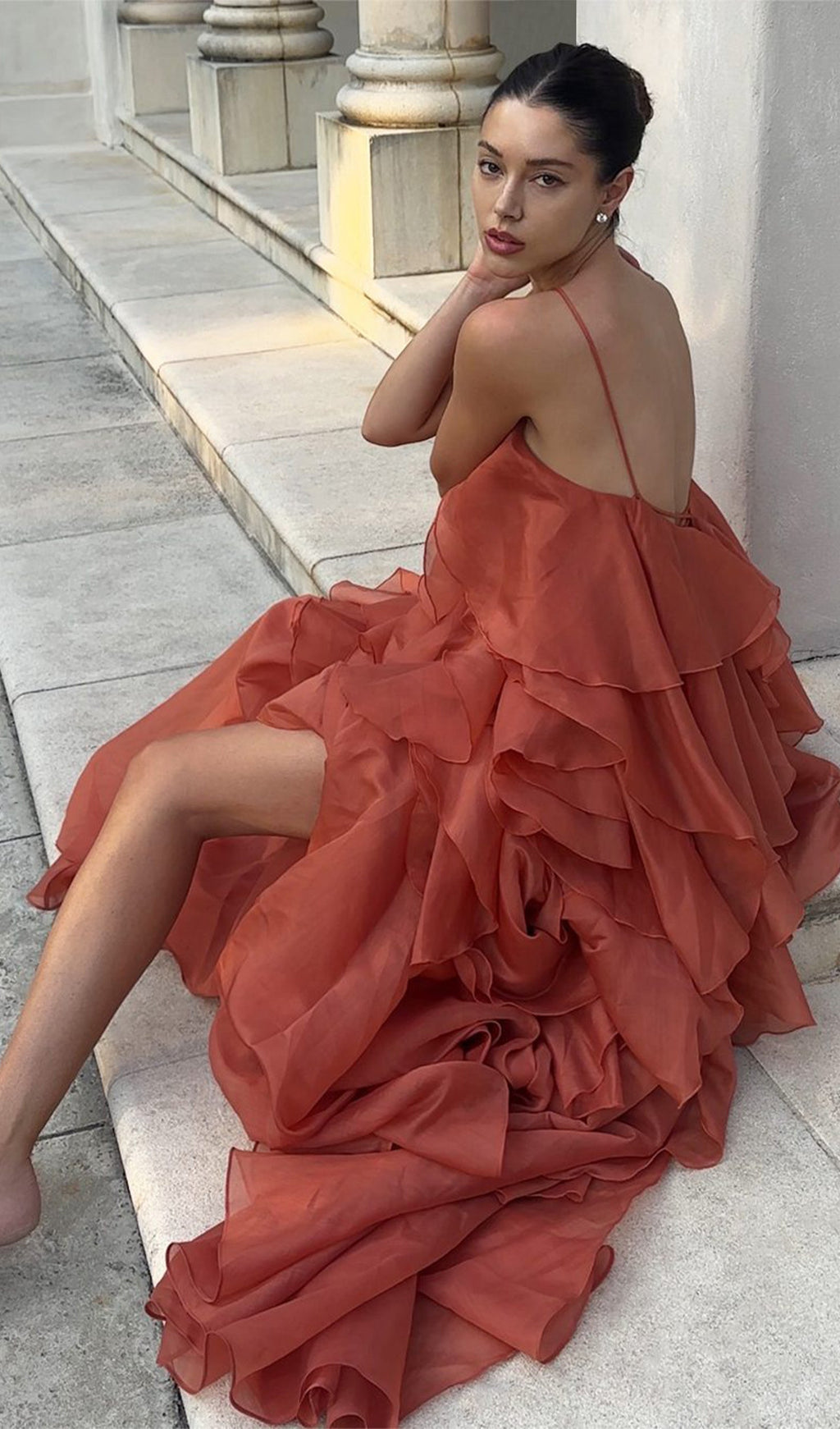 Askılı Katmanlı Uzun Elbise