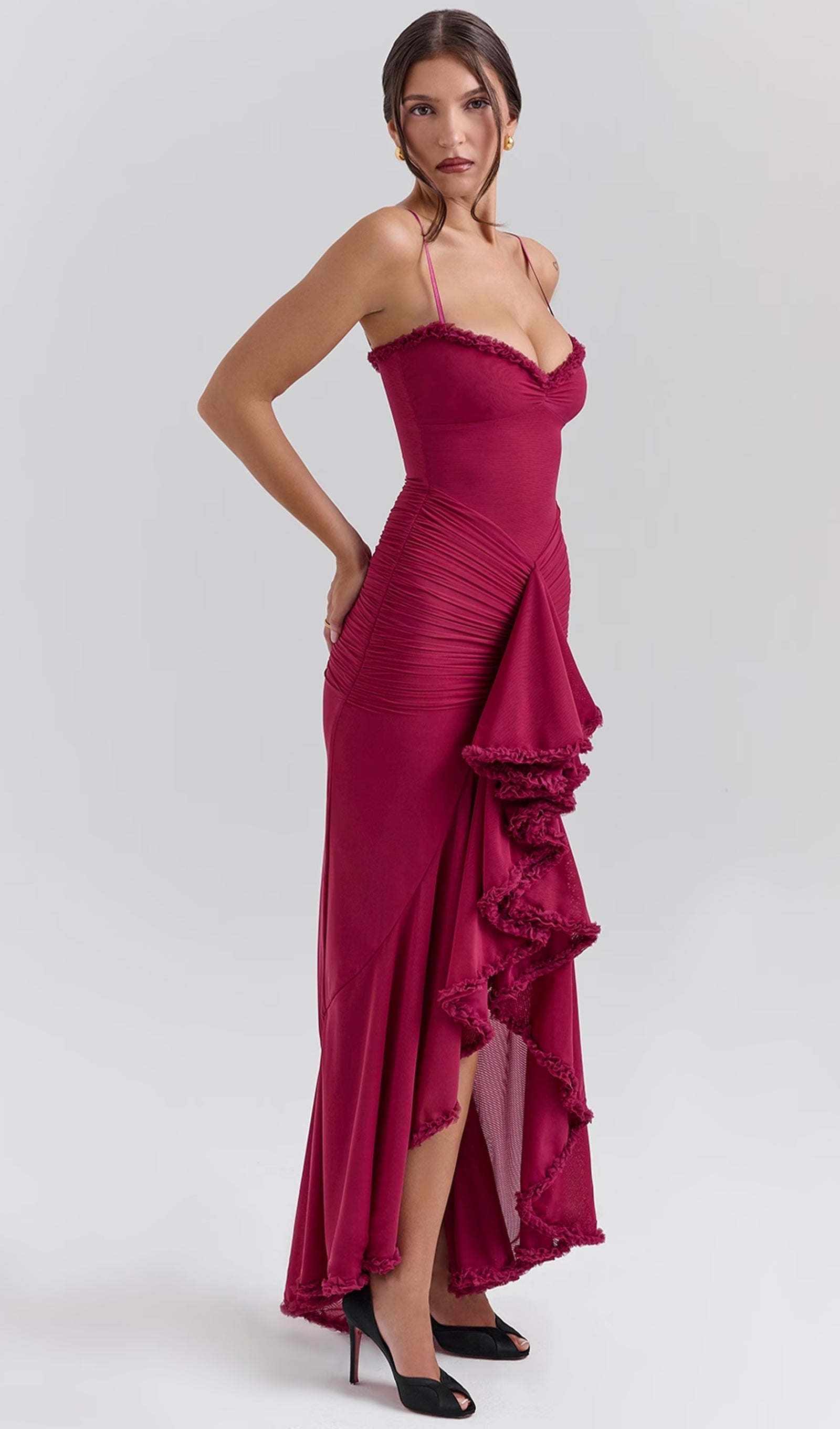 Bordo Fileli Önden Fırfırlı Uzun Elbise