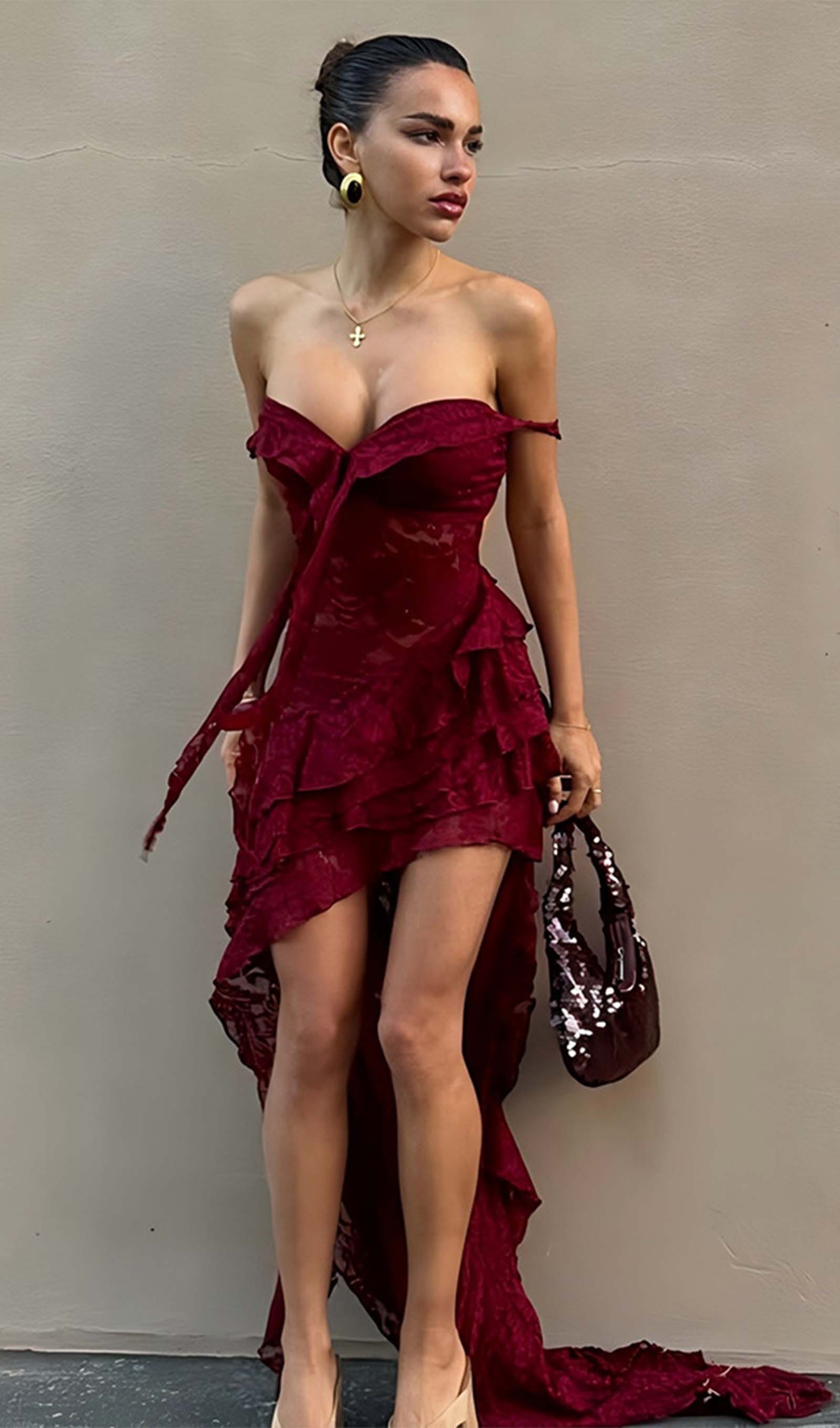 Mavi Asimetrik Etek Ucu Dantelli Fırfırlı Elbise