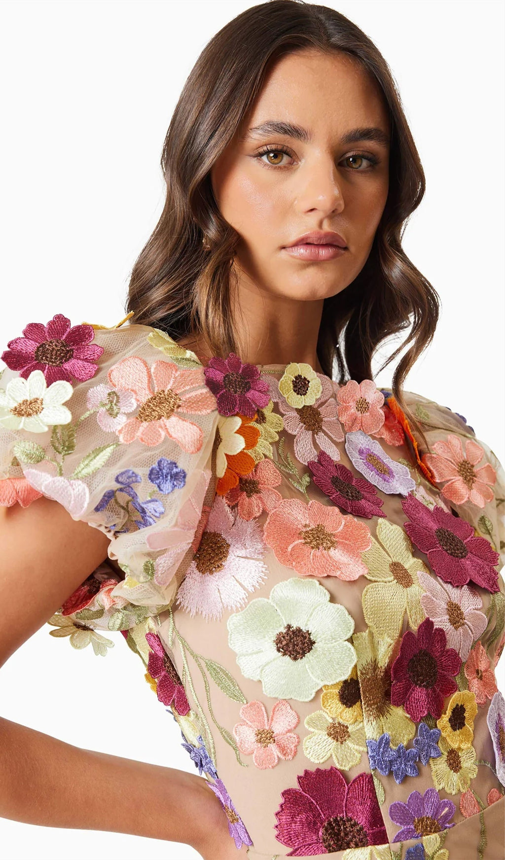 Kayısı Rengi Çiçekli 3D Dantel Midi Elbise