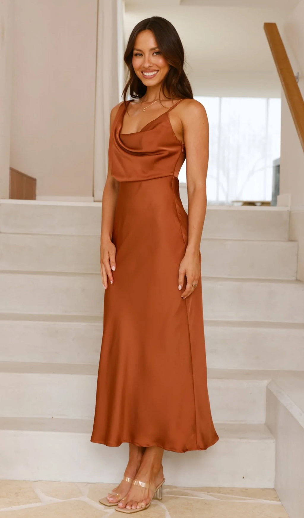 Kahverengi Asimetrik Kolsuz Saten Uzun Elbise