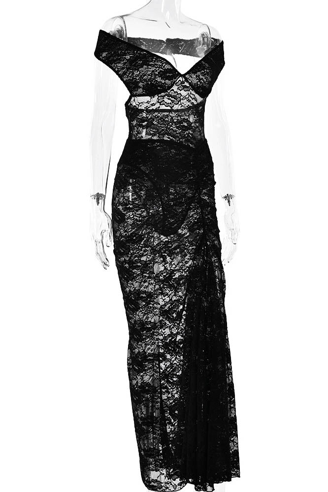 Dantelli Sırt Dekolteli Takım