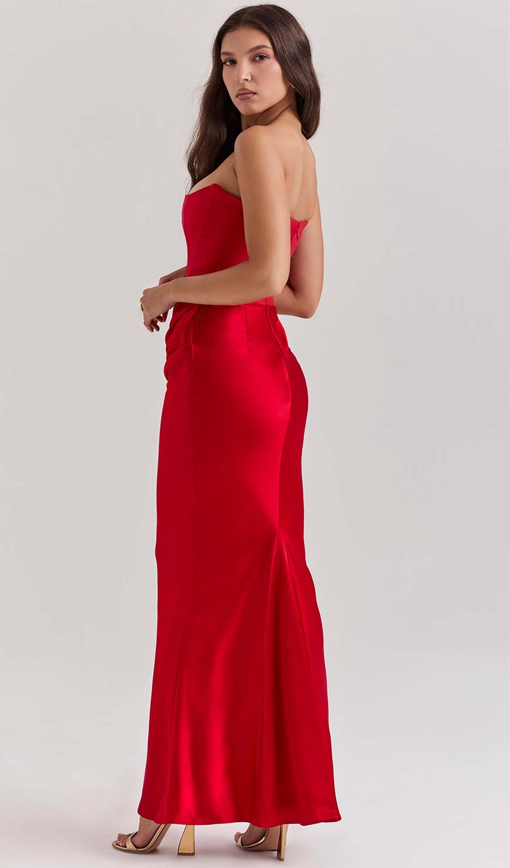 Omuz Açık Saten Uzun Elbise