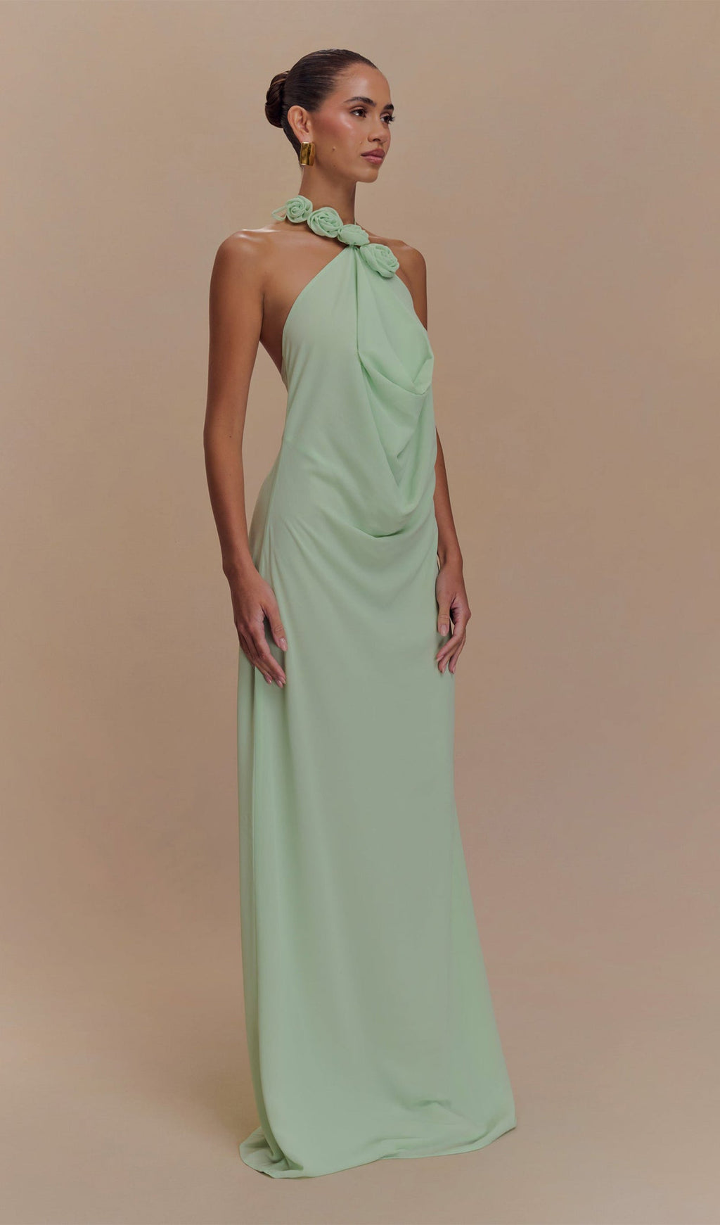 Kapüşonlu Uzun Elbise