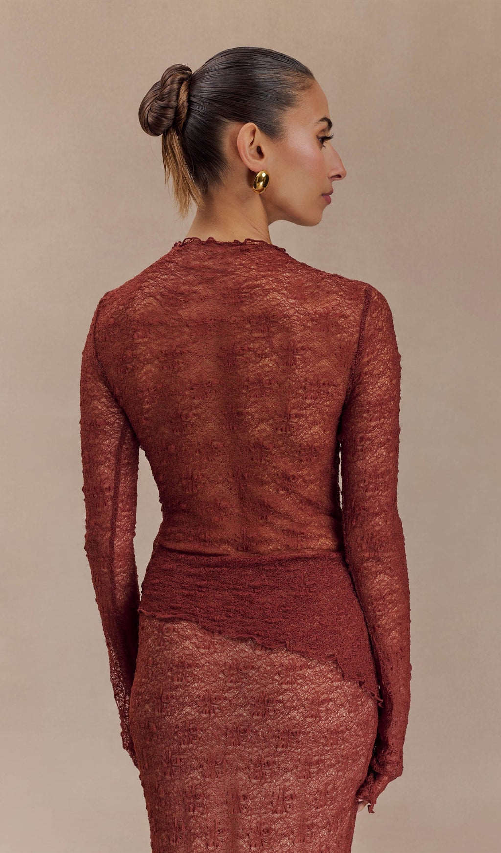 Kırmızı Şeffaf Dantel Üst Ve Uzun Etek Takımları