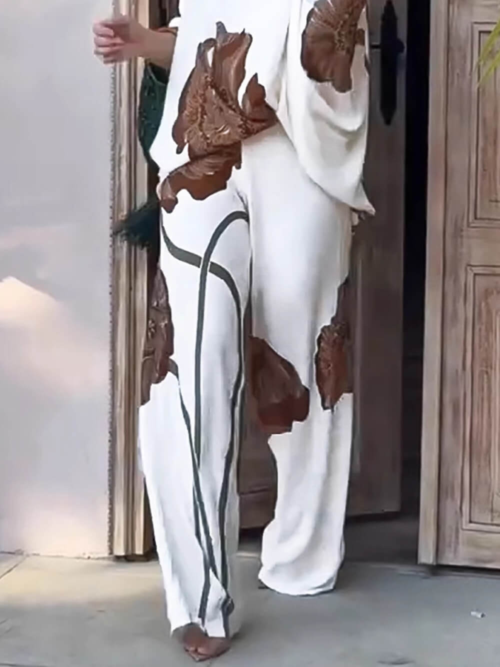 Çiçek Desenli Salaş Takım