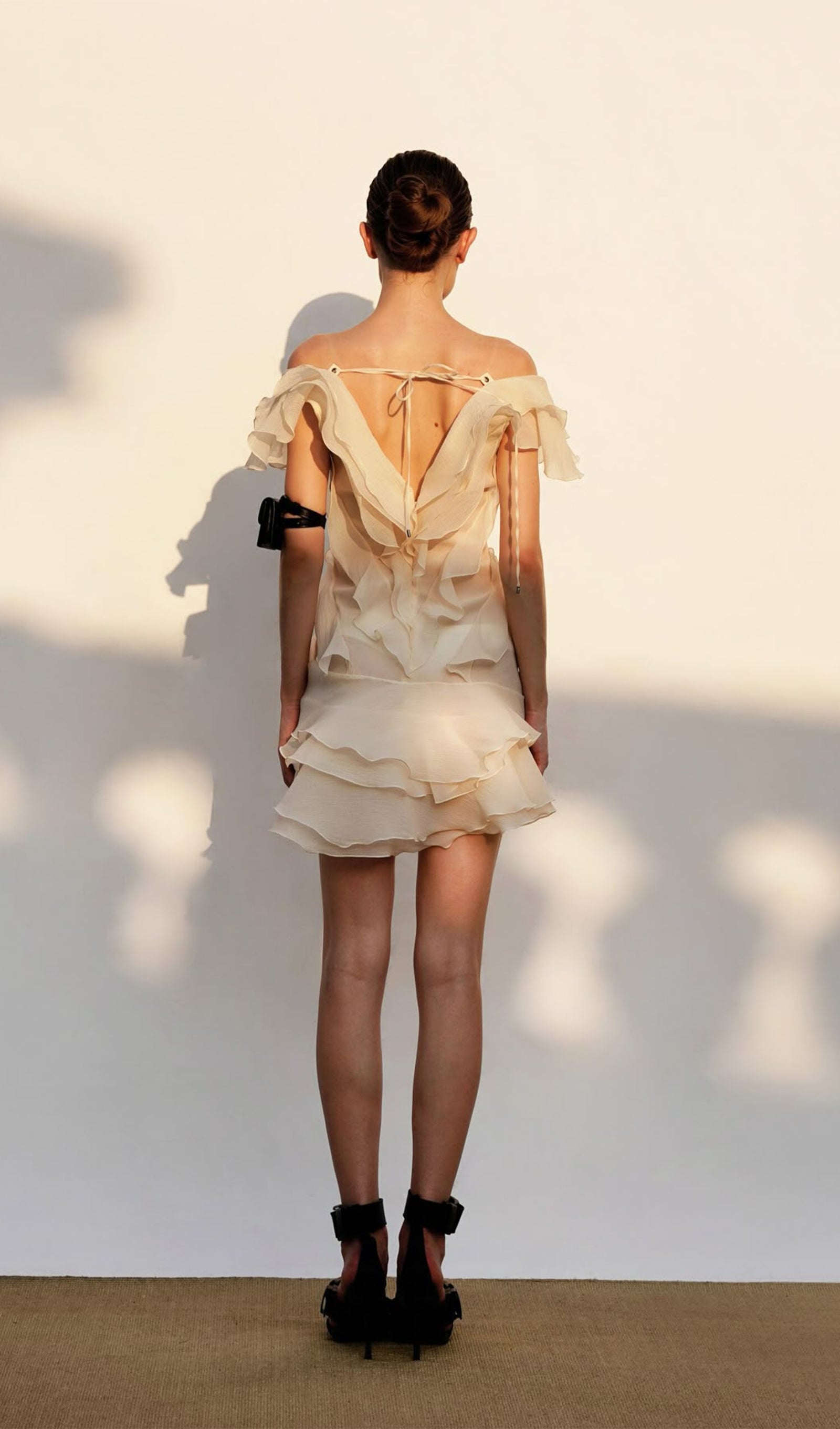 Katmanlı Volanlı Mini Elbise