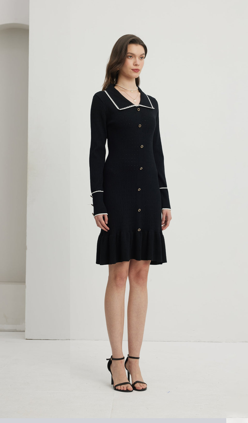 Dar Kesim Dokulu Jarse Mini Elbise-Siyah