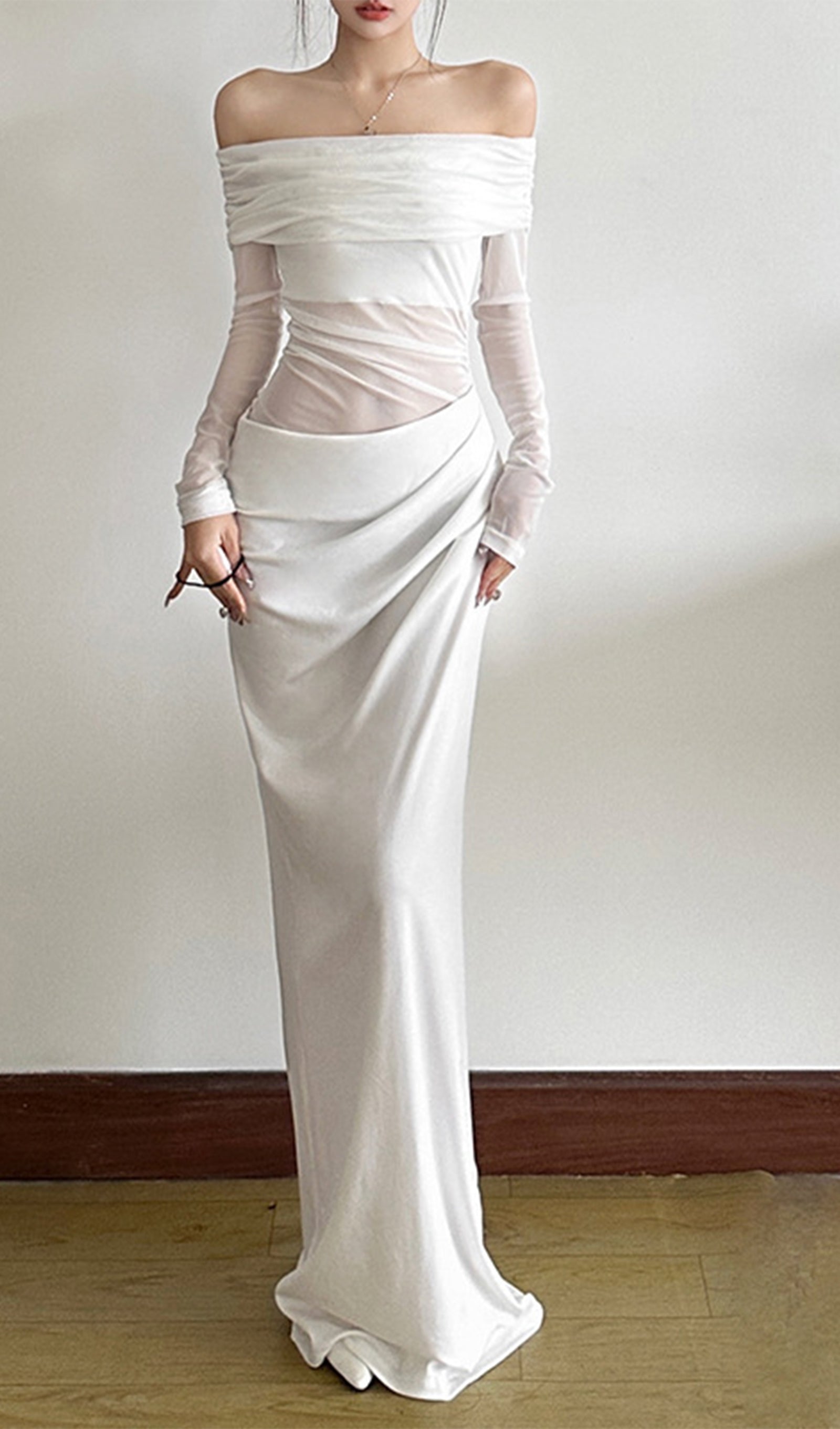 Omuz Açık Şeffaf Uzun File Siyah