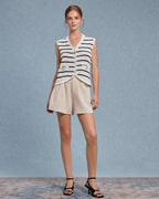 Beyaz Çizgili Tek Sıra Yelek