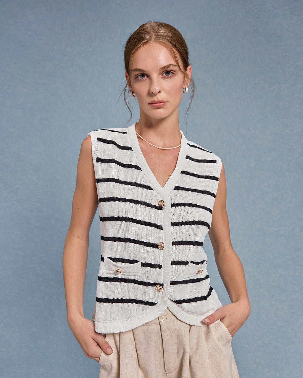 Beyaz Çizgili Tek Sıra Yelek