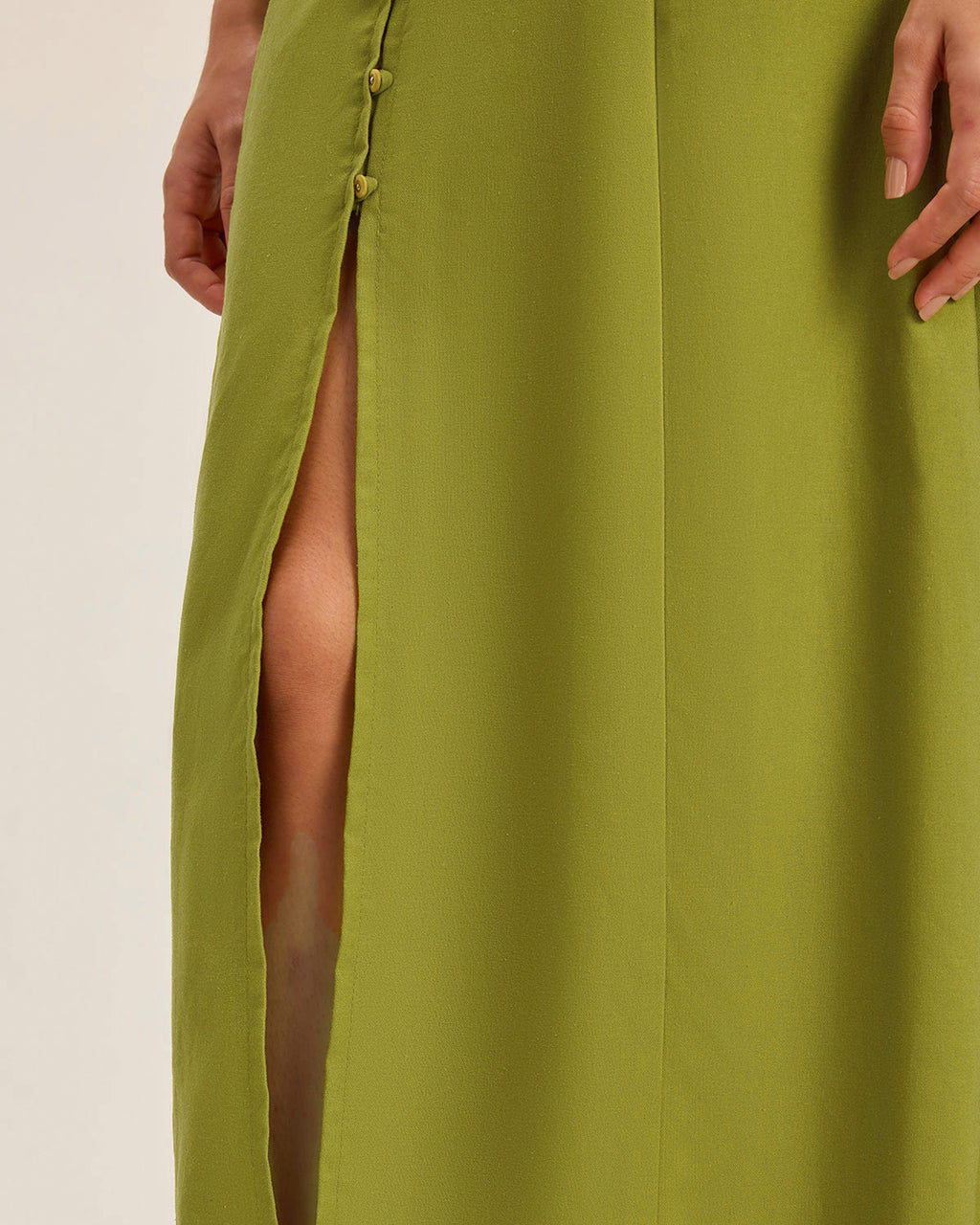 Yeşil Kare Yaka Düğmeli Kolsuz Midi Elbise