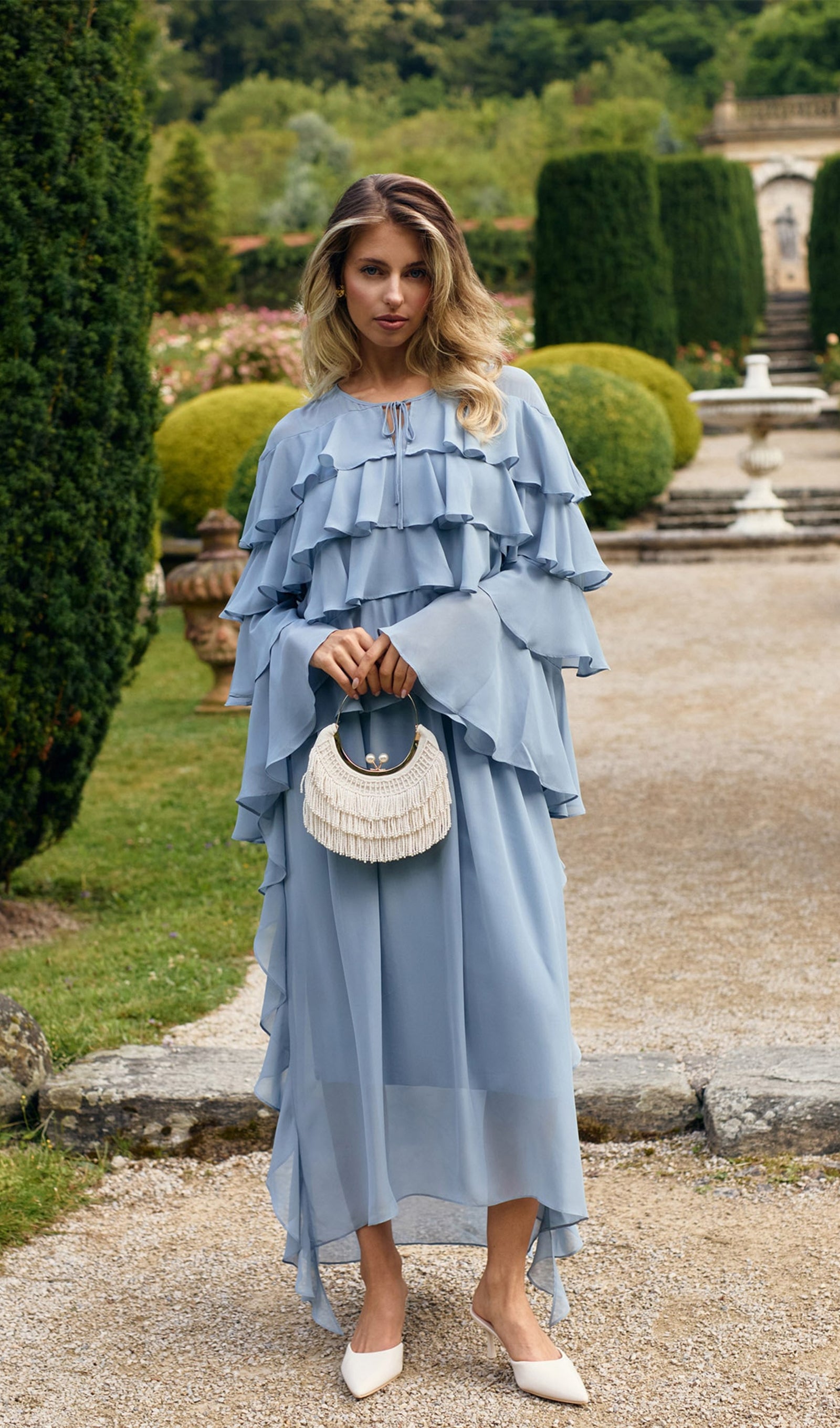 Bebek Mavisi Volanlı Uzun Elbise