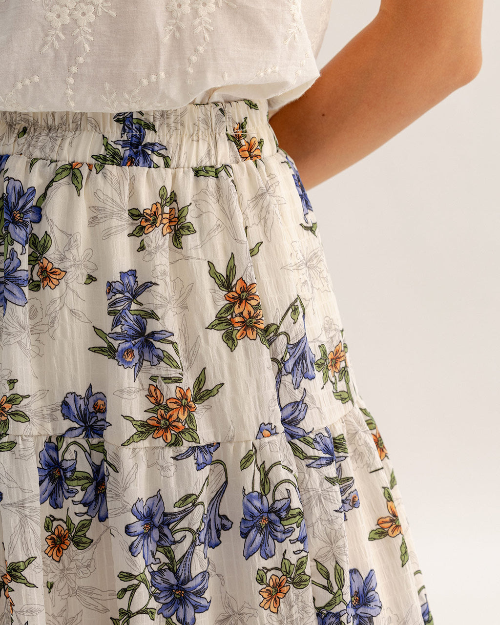 Kayısı Çiçek Beli Lastikli A Kesim Midi Etek