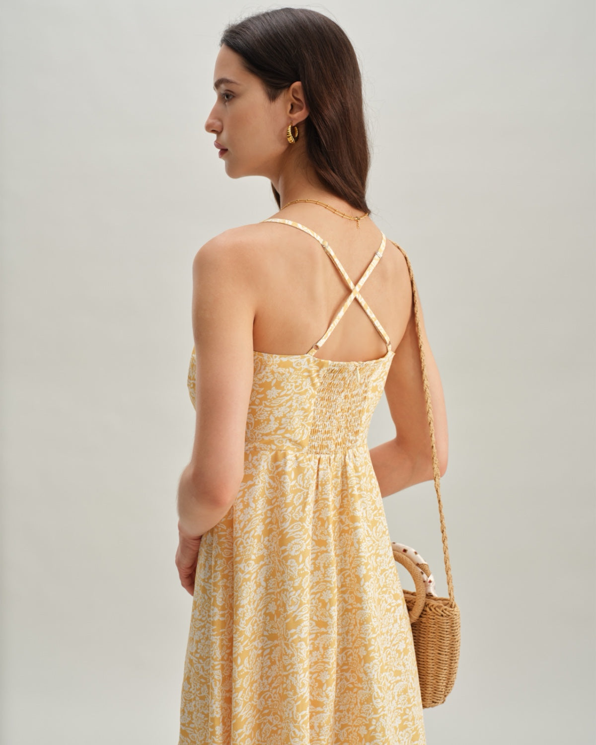 Sarı Çiçekli Sırtı Açık Slip Midi Elbise