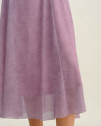 Mor Çiçekli Kare Yaka Volanlı Askılı Midi Elbise