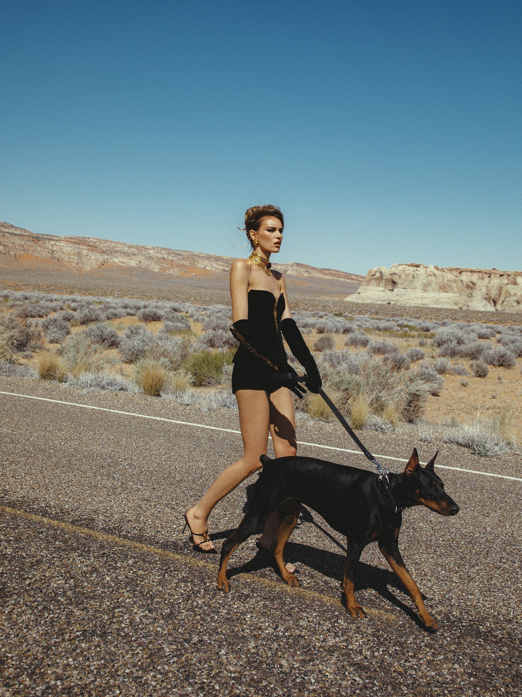 NYXEN Siyah Kadife Halka Detaylı Takım