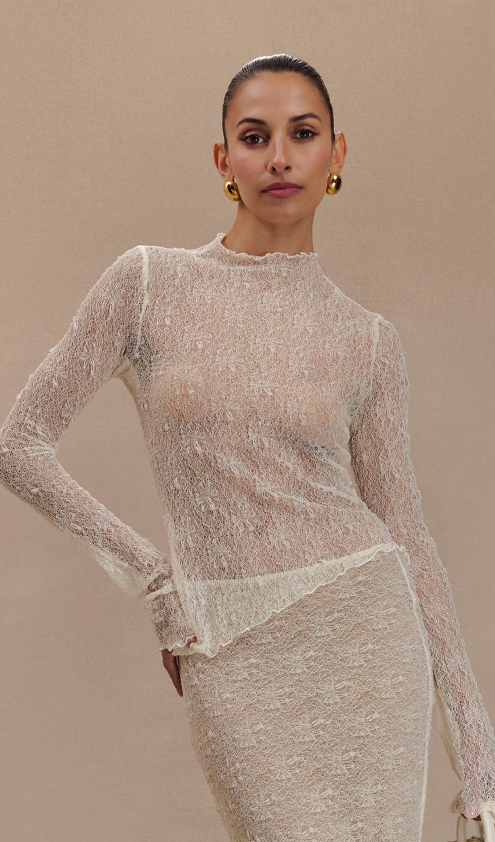 Fildişi Rengi Şeffaf Dantel Üst Ve Uzun Etek Takımları