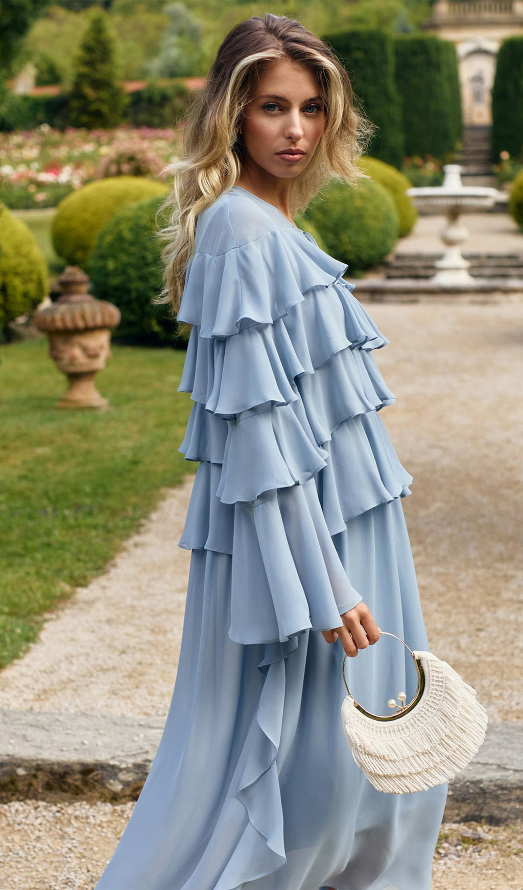 Bebek Mavisi Volanlı Uzun Elbise