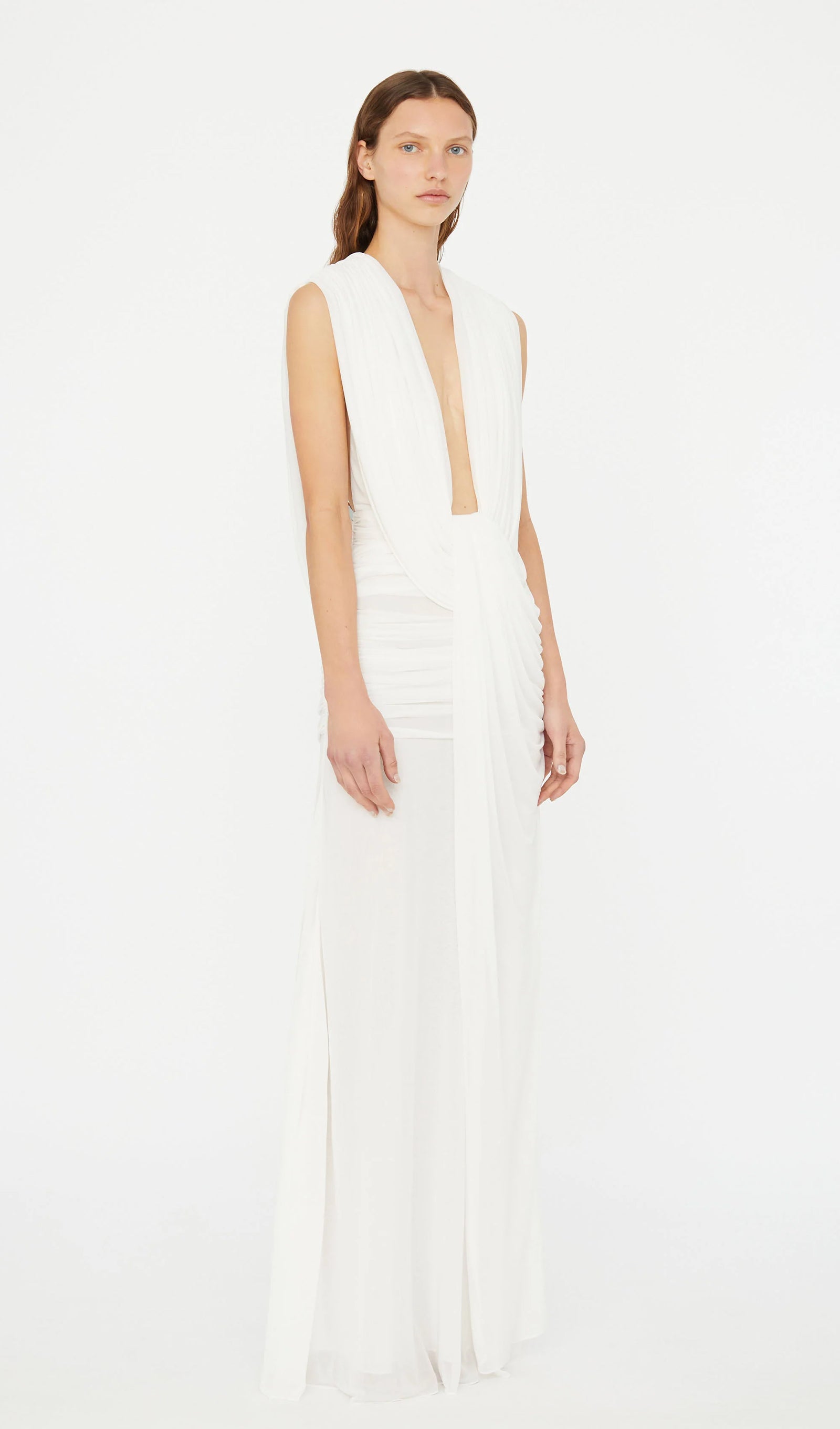 Dalgalı Drape Uzun Elbise