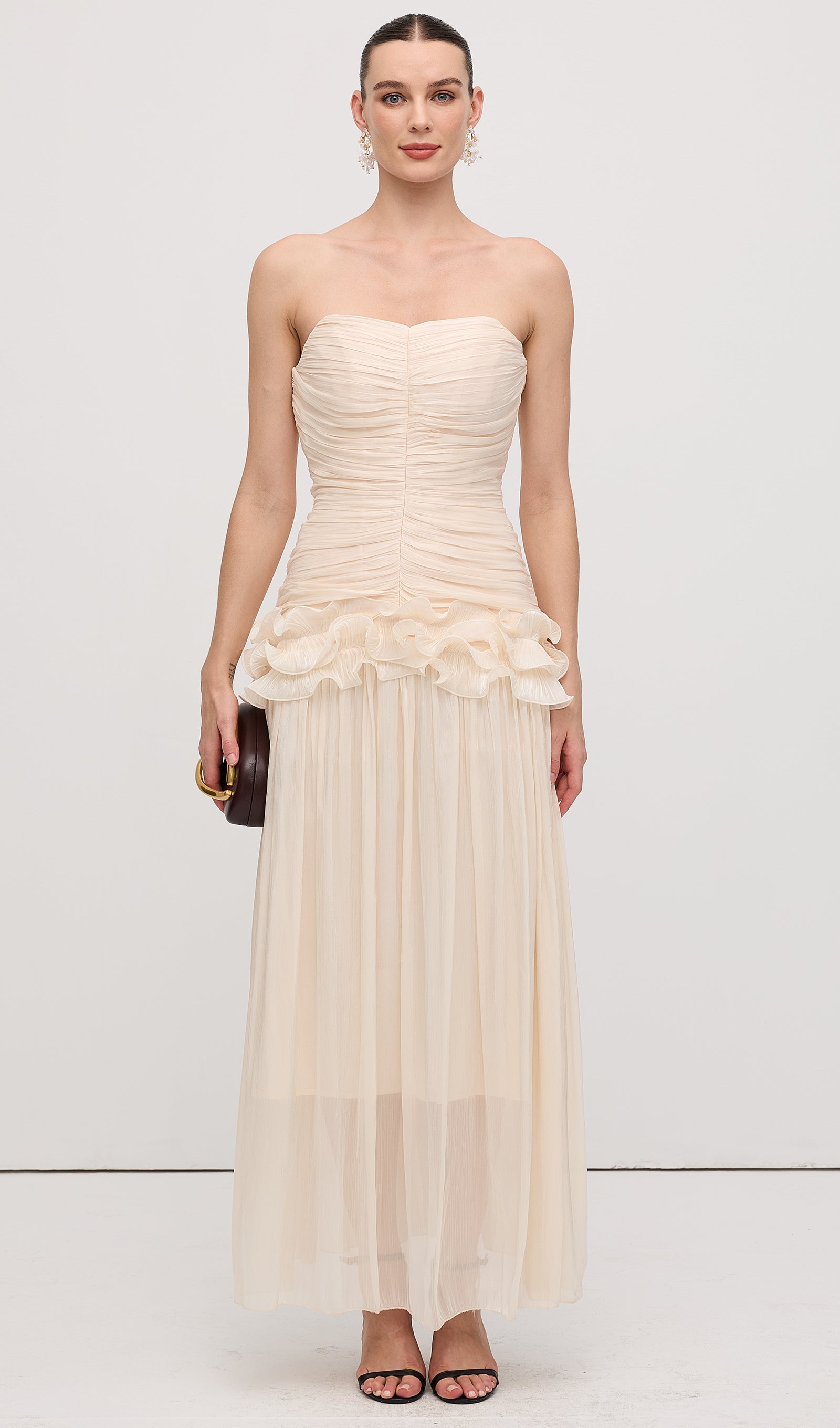 İnce Askısız Volanlı Uzun Elbise