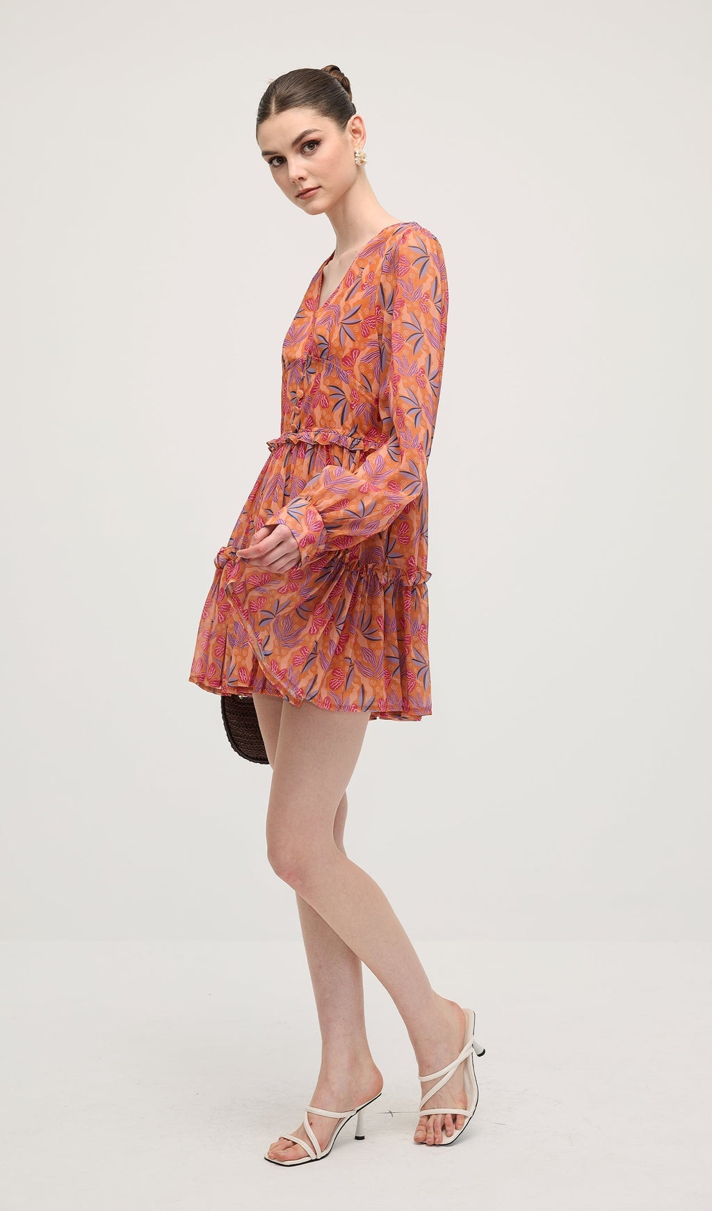 Çiçek Desenli V Yaka Fener Kollu Mini Elbise