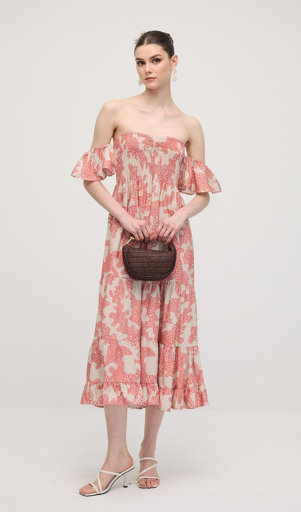 Omuz Açık Fırfırlı Baskılı Midi Elbise