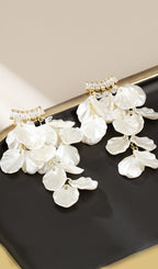 Baker Püskül Küpeler