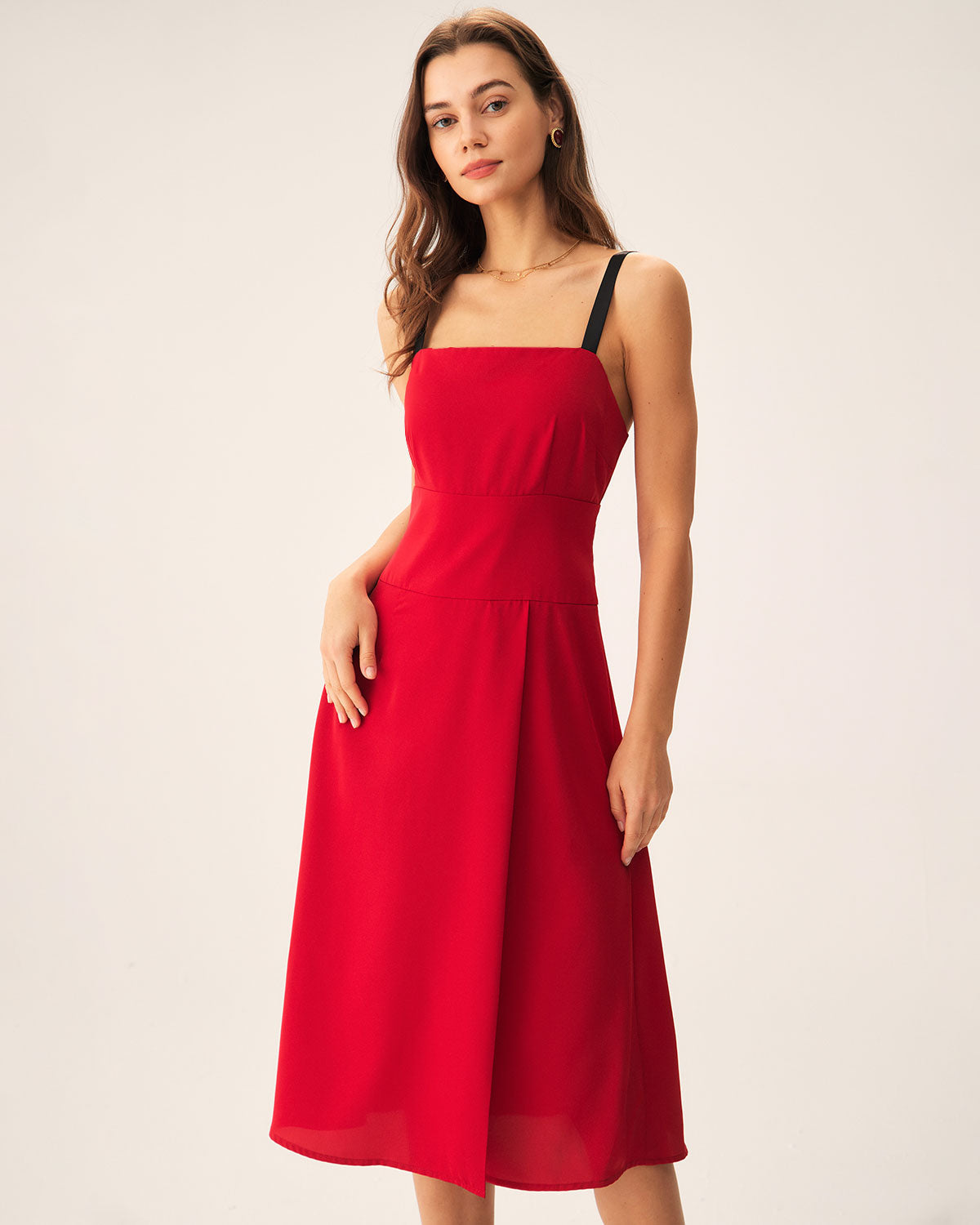 Kırmızı Kontrast Yırtmaçlı Slip Midi Elbise