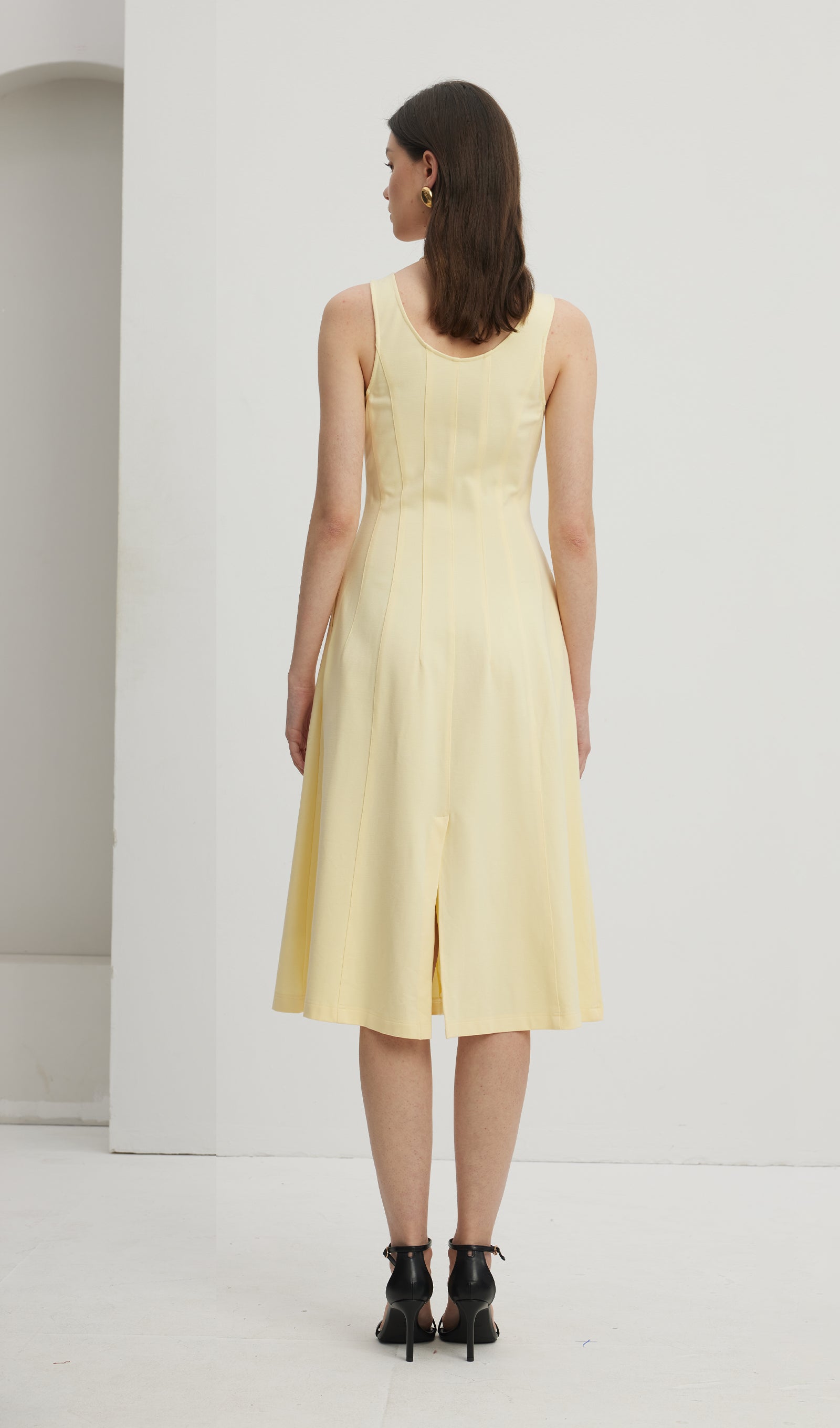 Pileli Bölünmüş Midi Elbise