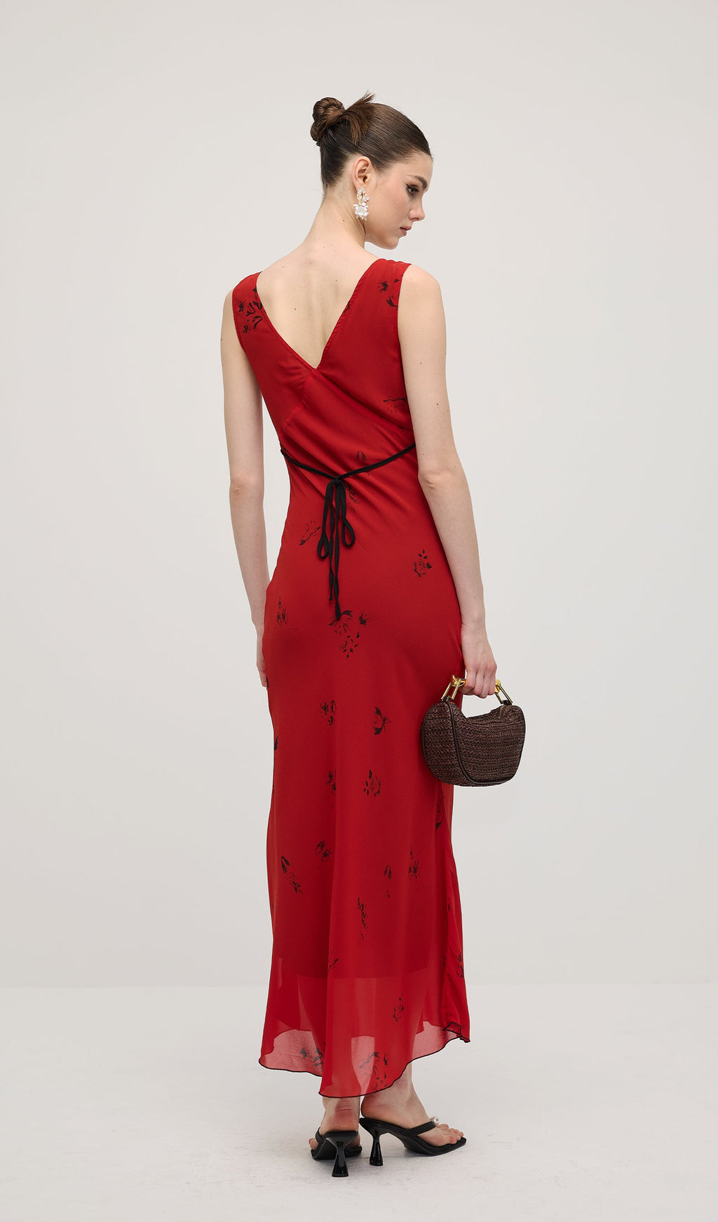 Kırmızı V Yaka Çiçekli Midi Elbise