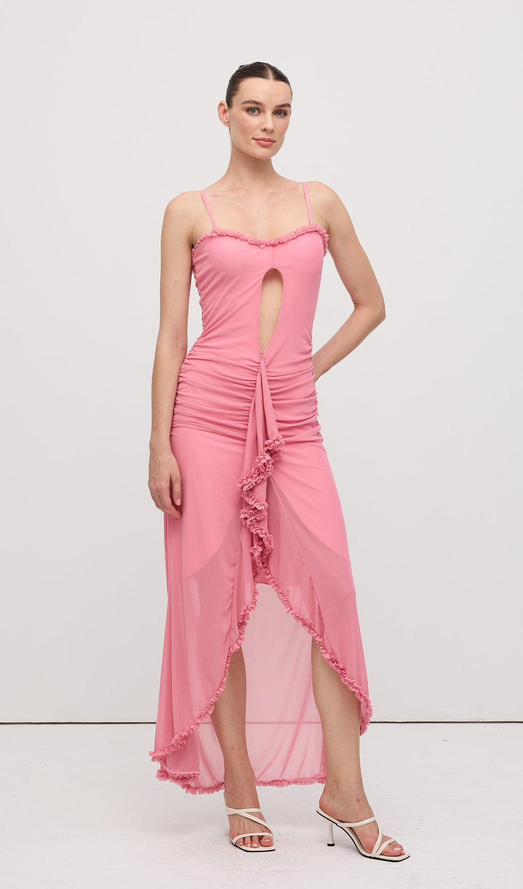 Önü Volanlı Uzun Elbise Pembe