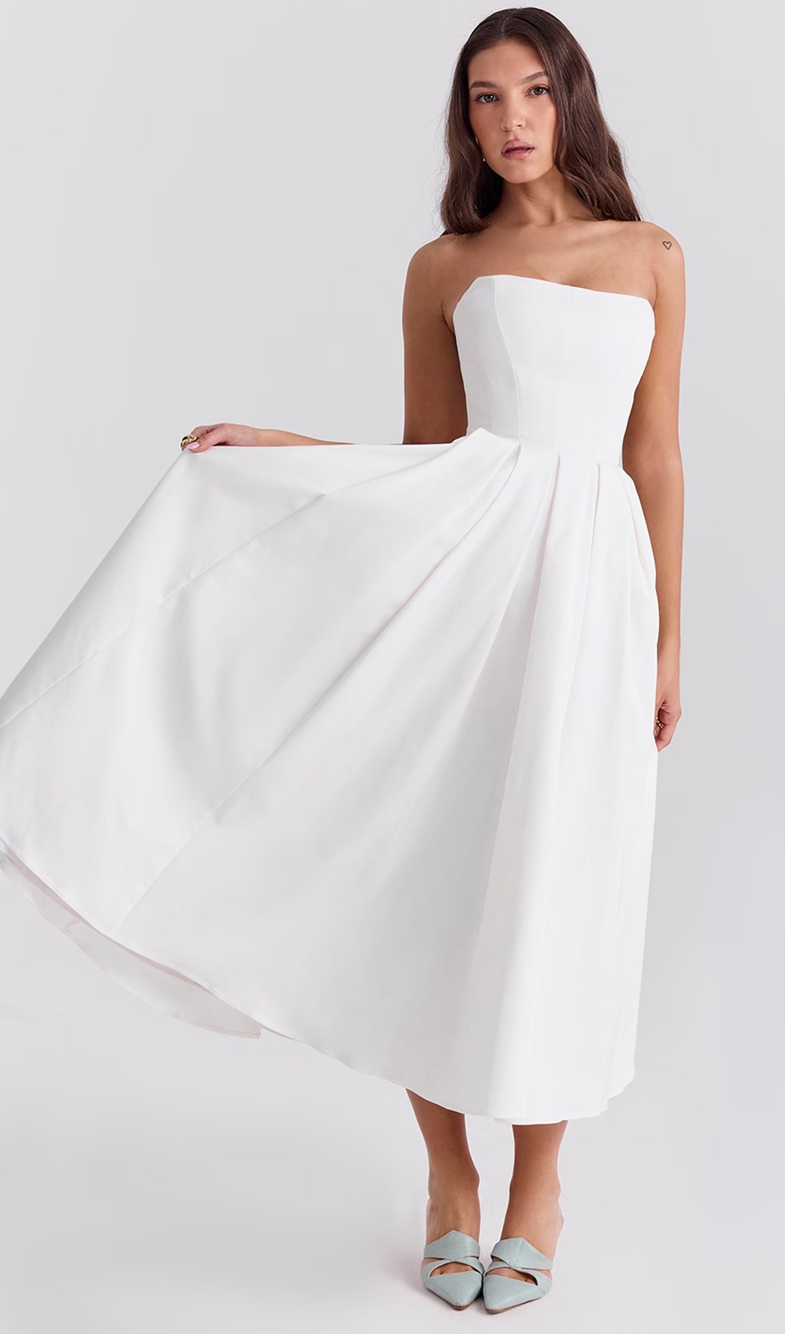 Askısız Korseli Midi Elbise Beyaz