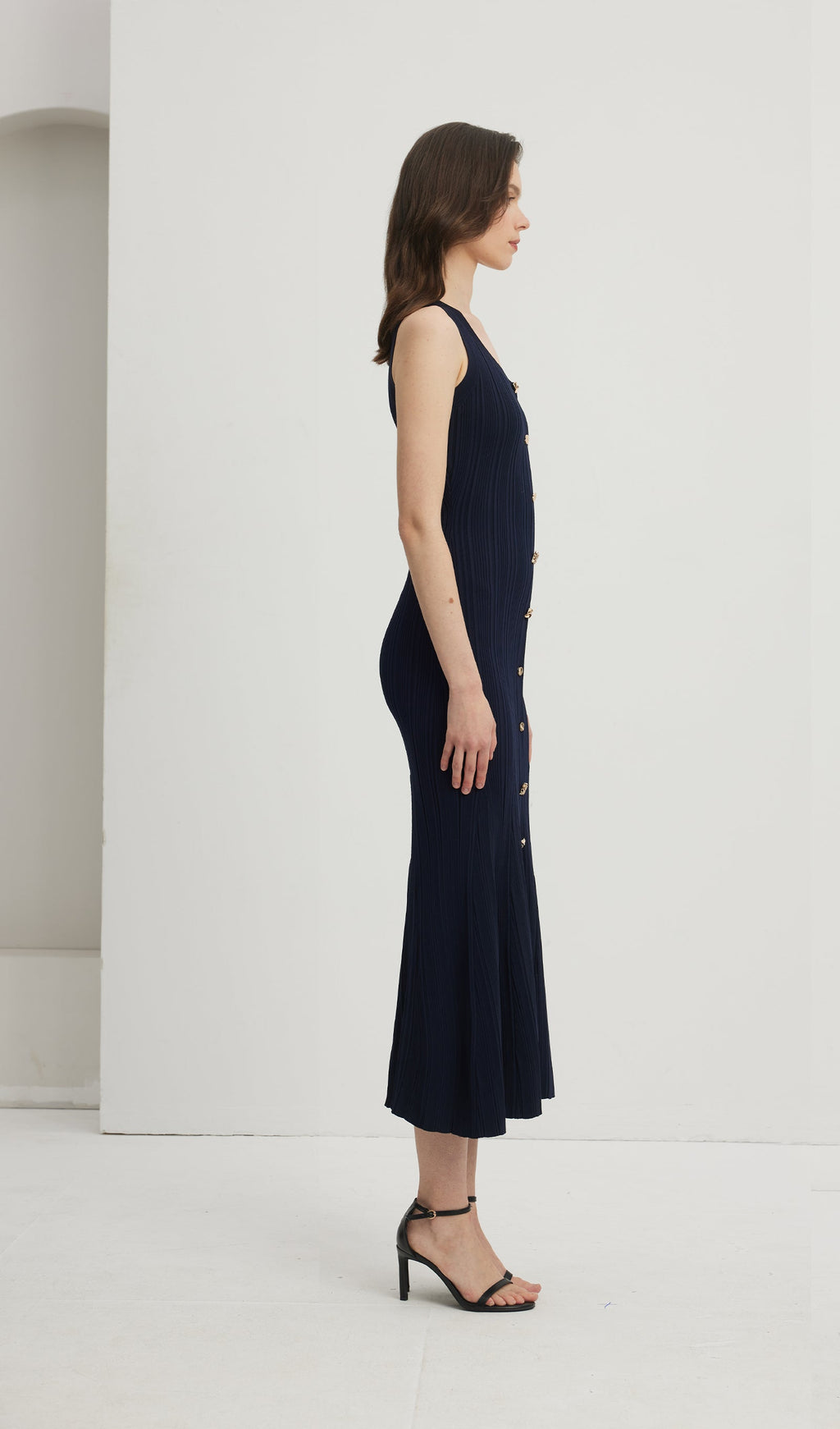 Metalik Düğmeli Örme Midi Elbise